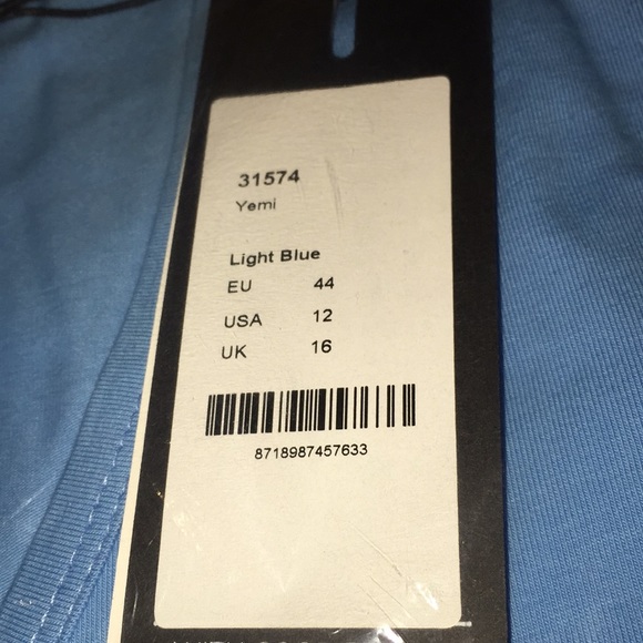 Basic By Yest Yemi Light Blue V-Neck T-Shirt Size 12 New with Tags - Picture 6 of 13